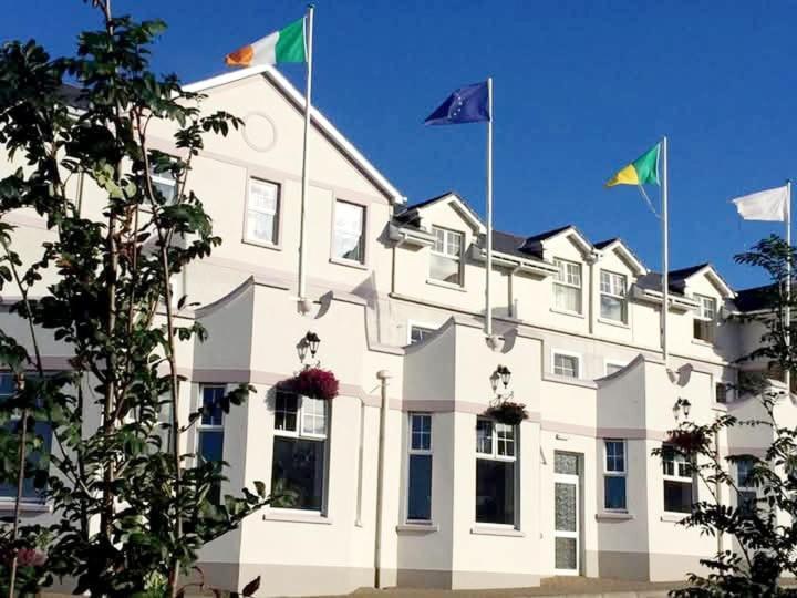 Ballyliffin Hotel Exterior photo