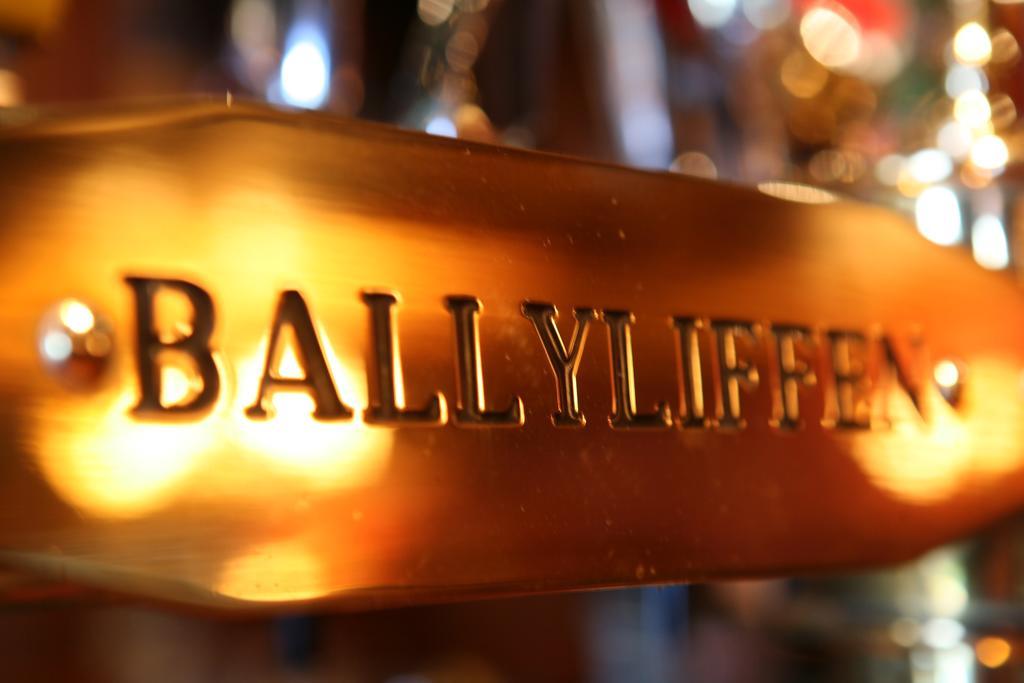 Ballyliffin Hotel Exterior photo