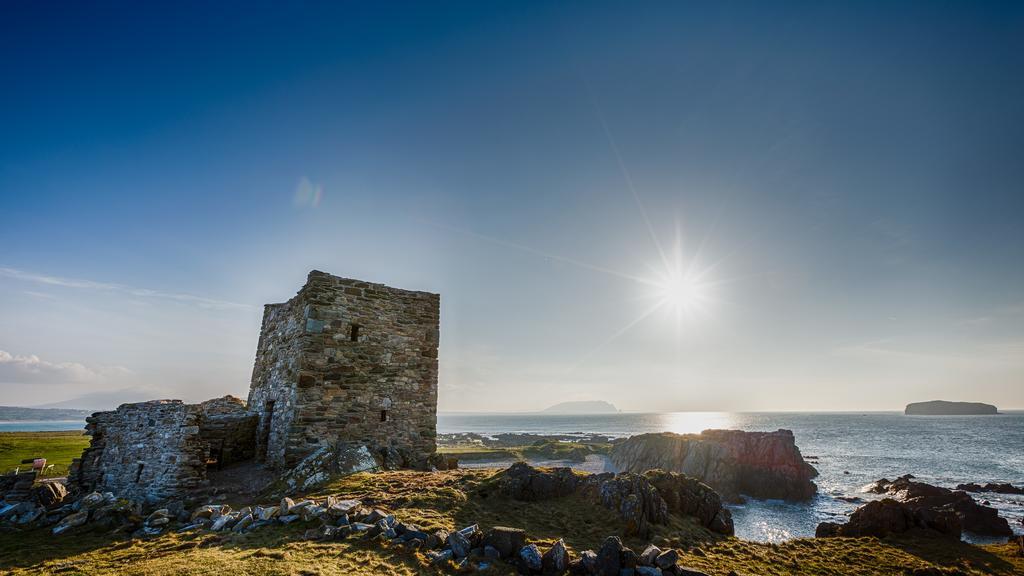 Ballyliffin Hotel Exterior photo