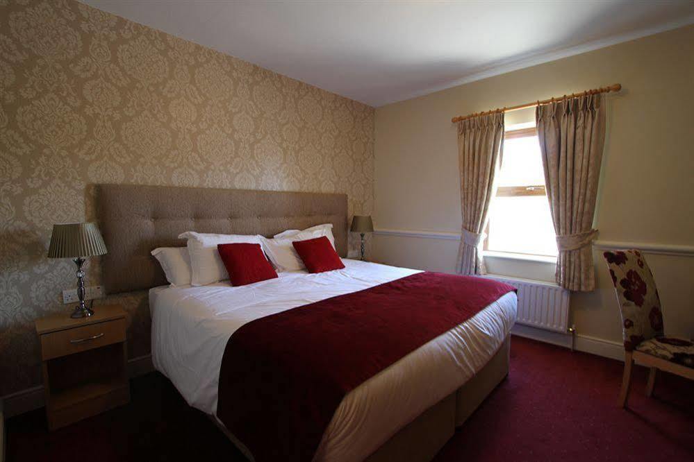 Ballyliffin Hotel Exterior photo