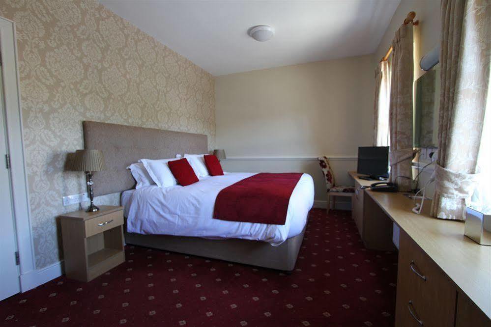 Ballyliffin Hotel Exterior photo